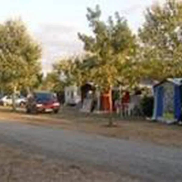 camping-la-cleroca-grues-3newp