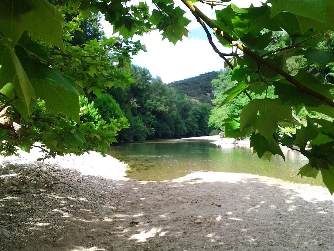 le-ran-du-chabrier-saint-privat-de-champclos-f0nee