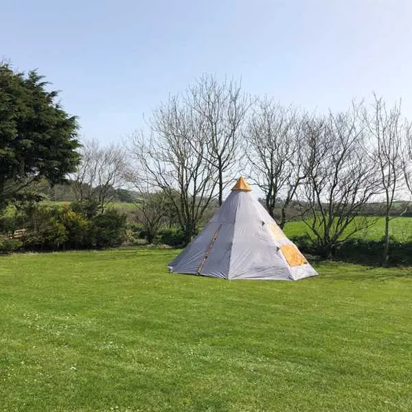 cardinney-caravan-and-camping-park-penzance-ajzng