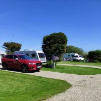 cardinney-caravan-and-camping-park-penzance-qawja