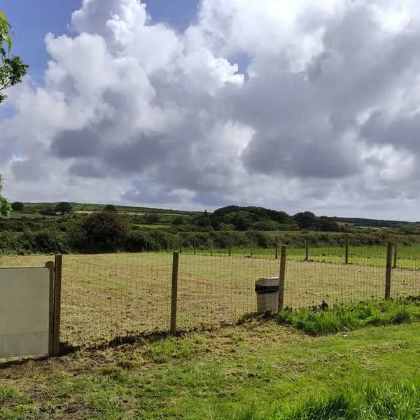 cardinney-caravan-and-camping-park-penzance-vlich
