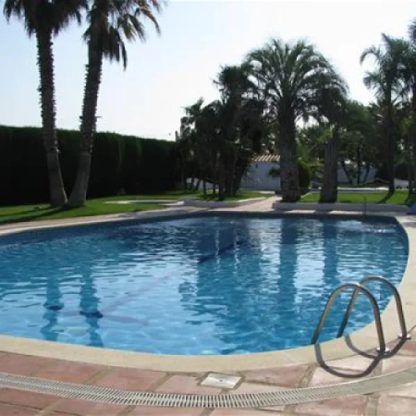 las-palmeras-costa-brava-sant-pere-pescador-1rfkb