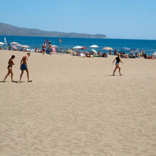 las-palmeras-costa-brava-sant-pere-pescador-2xc26