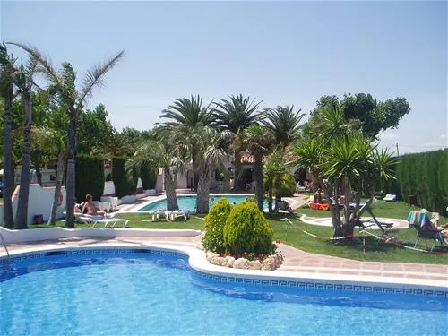 las-palmeras-costa-brava-sant-pere-pescador-5nsm2