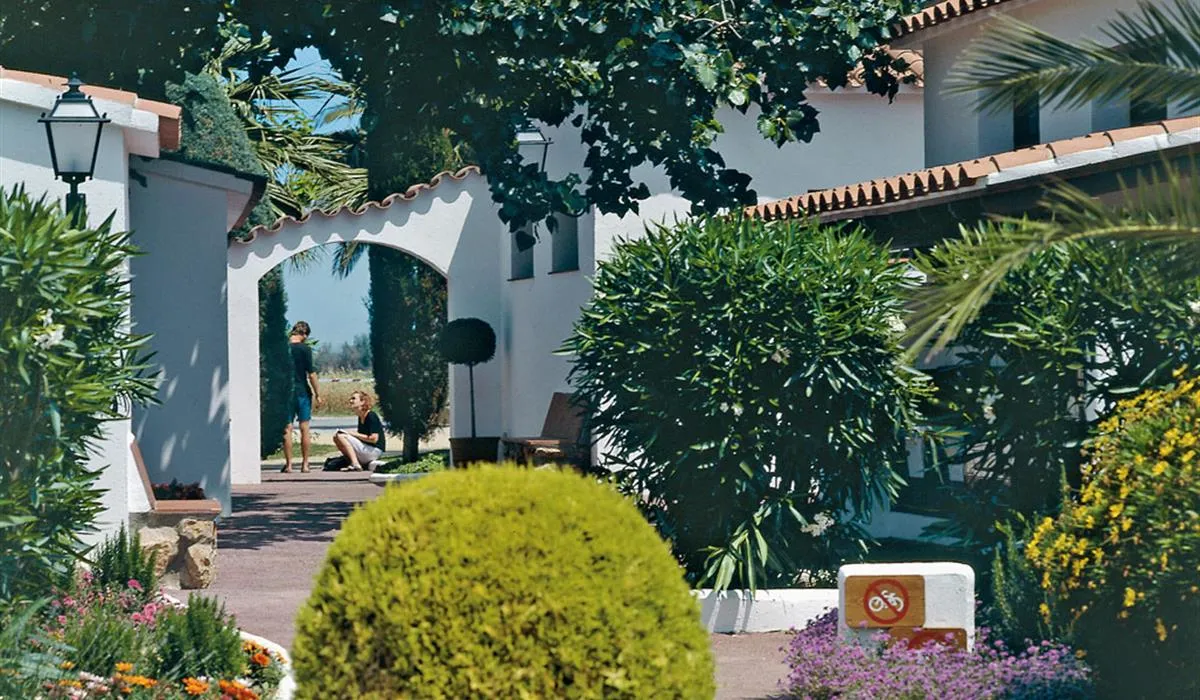 las-palmeras-costa-brava-sant-pere-pescador-scwvc