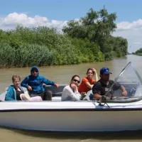 camping-murighioltwo-sturgeons-doi-sturioni-tulcea-murighiol-1cxyx