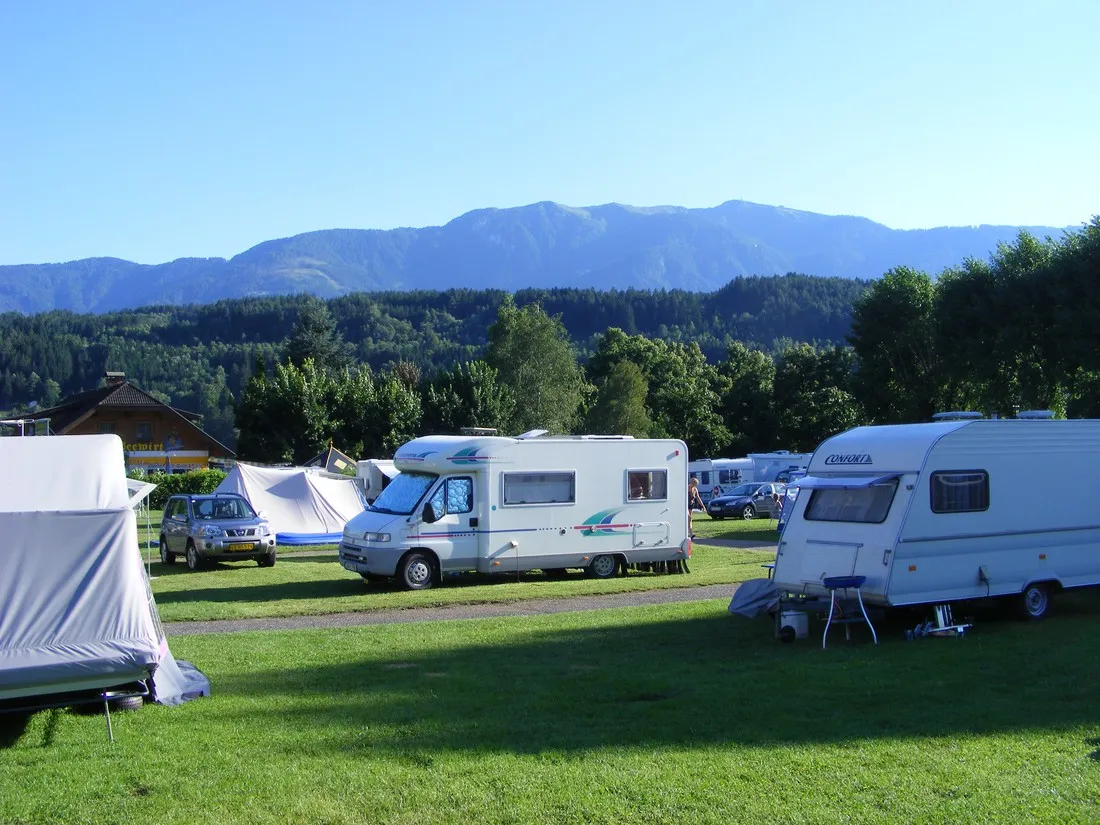 strandcamping-winkler-seeboden-1obbq