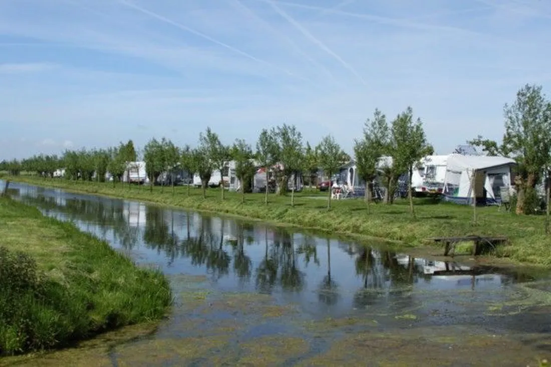 midden-op-t-landt-benschop-lkjht