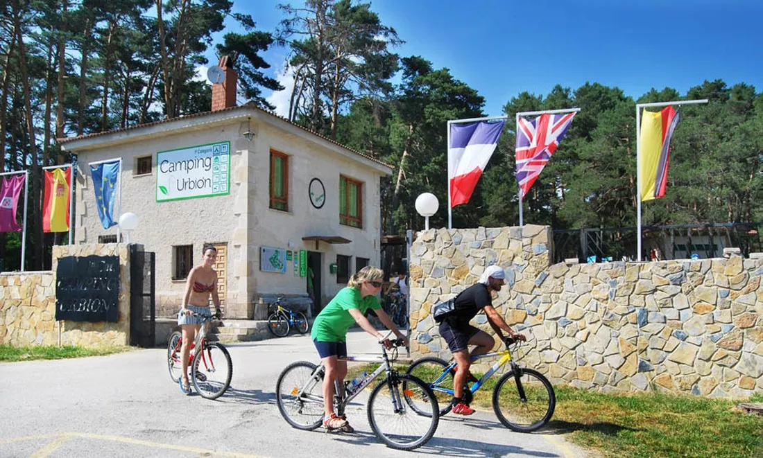 camping-urbion-soria-oxrvq