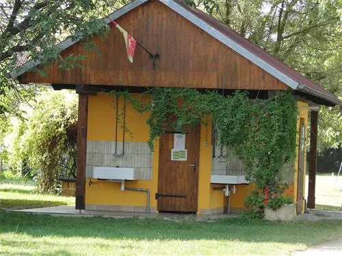 camping-aire-naturelle-de-palmer-charles-scherwiller-sllq8