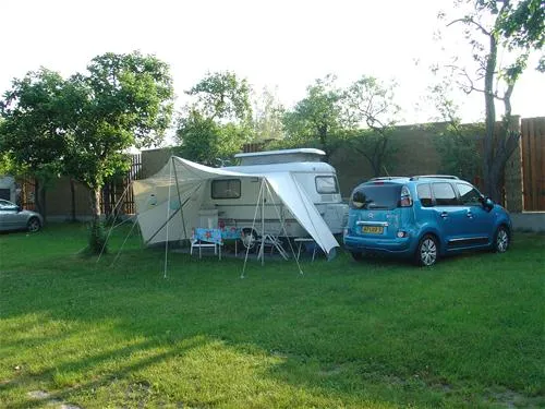 camping-prager-praha-4-seberov-zhoai