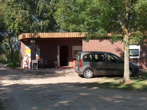 camping-und-wohnmobilpark-sommersdorf-sommersdorf-4wcks