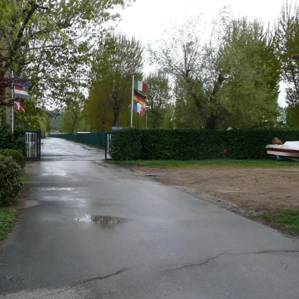 campeggio-listro-castiglione-del-lago-mniko