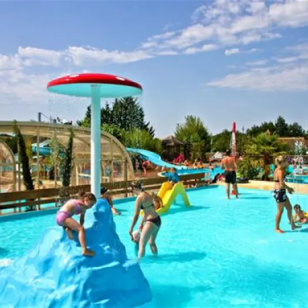 yelloh-village-lascaux-vacances-st-amand-de-coly-lionk