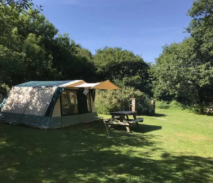 llys-derwen-caravan-campsite-caernarfon-gwynedd-3mtx4