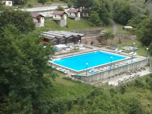 sba-motela-narechenski-bani-i6guy