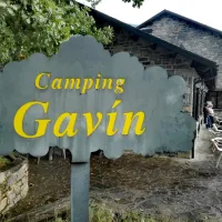gavin-gavin-wxnuh