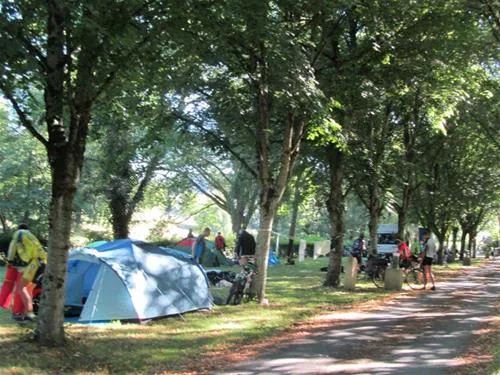 camping-municipal-le-siloe-roquecourbe-w55n4