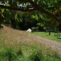 camping-priory-mill-farm-brecon-r0s8t