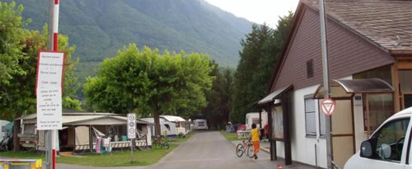 Camping Rive Bleue