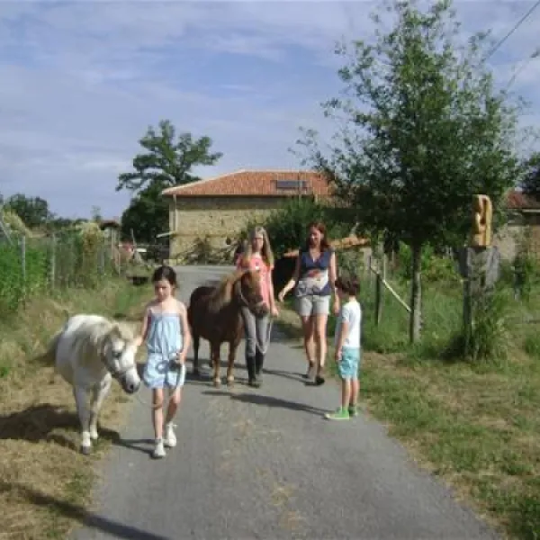 camping-le-douvet-suris-as3ij