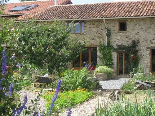 camping-le-douvet-suris-lucrp
