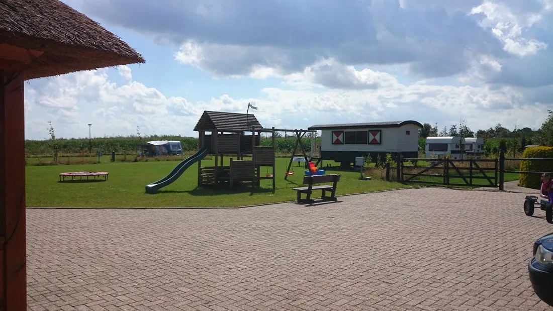 camping-het-heerenhof-nieuwdordrecht-cqzw7
