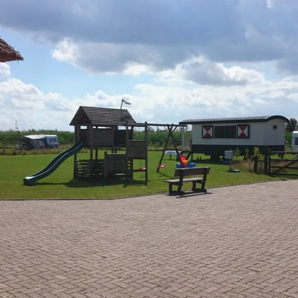camping-het-heerenhof-nieuwdordrecht-cqzw7