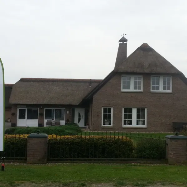 camping-het-heerenhof-nieuwdordrecht-finwu