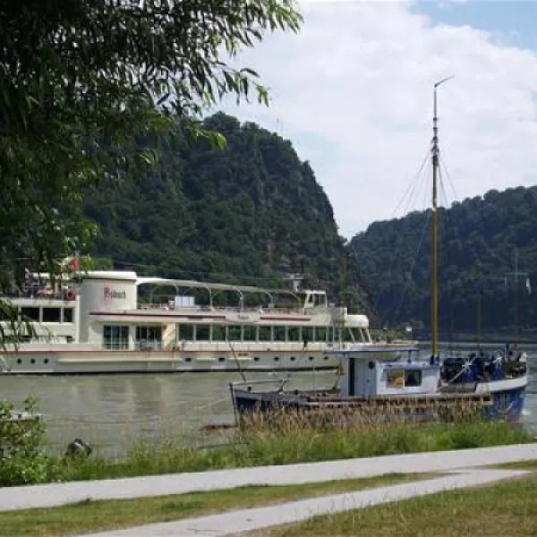 camping-loreleyblick-st-goar-8aarx