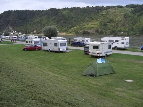 camping-loreleyblick-st-goar-eg8e5