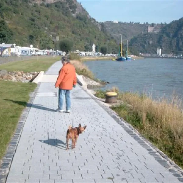 camping-loreleyblick-st-goar-of76u