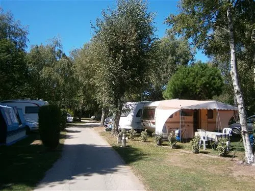 camping-de-kerabus-carnac-fb9bp