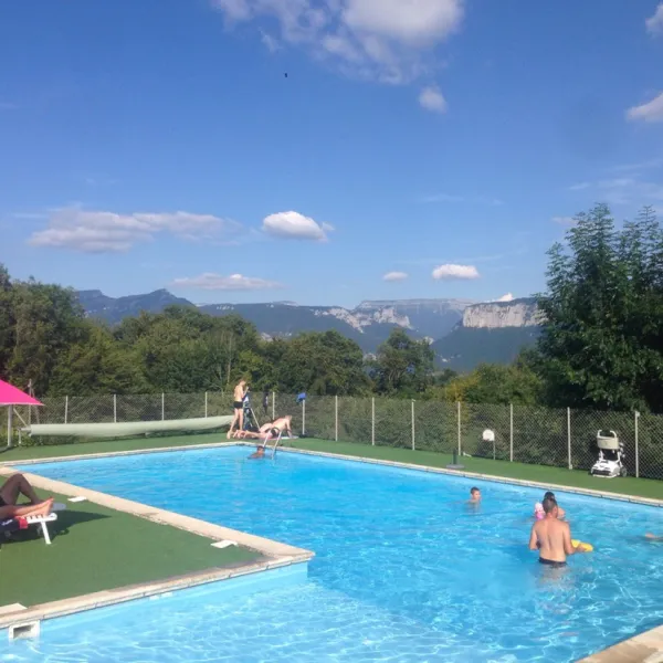 le-balcon-de-chartreuse-miribel-les-echelles-6do2x