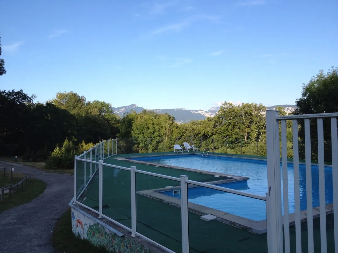 le-balcon-de-chartreuse-miribel-les-echelles-a7v9h