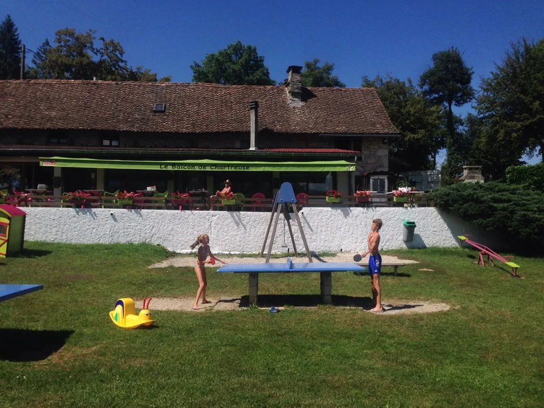 le-balcon-de-chartreuse-miribel-les-echelles-lipqj