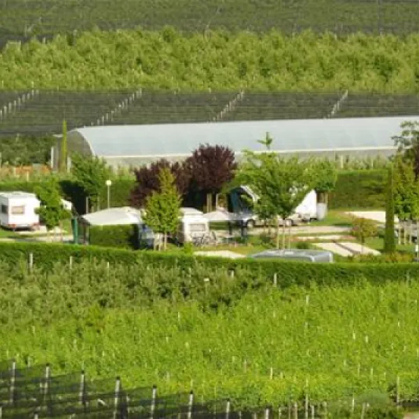 camping-obstgarten-kurtatsch-xuwts