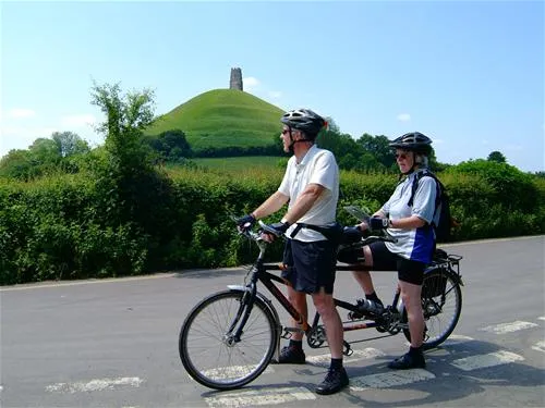 the-old-oaks-touring-park-glastonbury-flkti