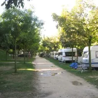 campeggio-piani-di-clodia-lazise-sul-garda-0x7sy