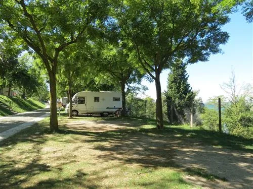 campeggio-piani-di-clodia-lazise-sul-garda-4mqqw