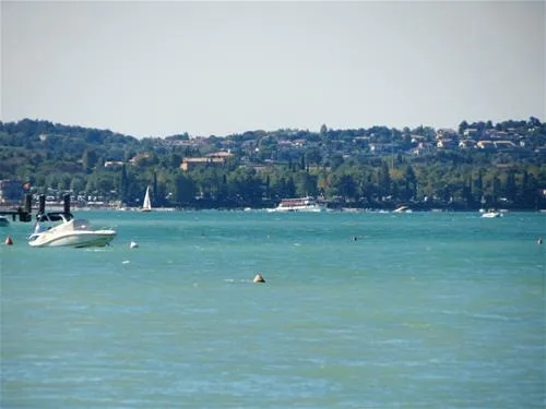 campeggio-piani-di-clodia-lazise-sul-garda-pu1ob
