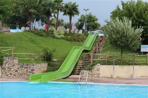 campeggio-piani-di-clodia-lazise-sul-garda-qlvt4