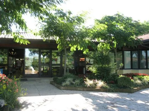 campeggio-piani-di-clodia-lazise-sul-garda-uwjtc
