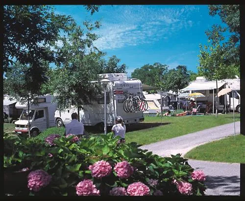 campeggio-piani-di-clodia-lazise-sul-garda-vnw45