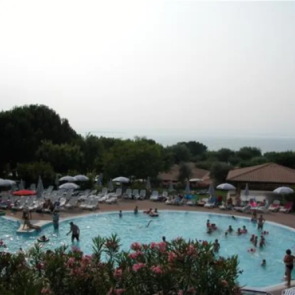 campeggio-piani-di-clodia-lazise-sul-garda-ykmdt