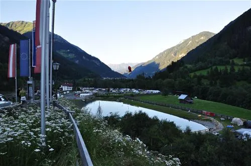 camping-via-claudiasee-pfunds-oi2j5