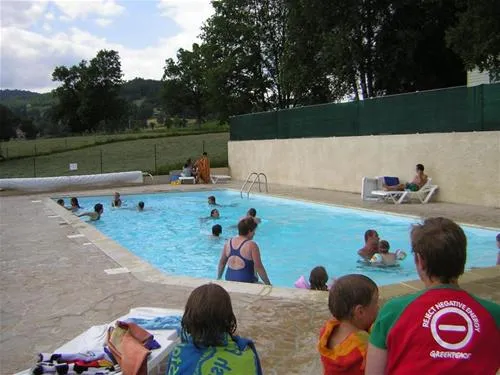 camping-les-narcisses-saint-clment-de-valorgue-vdysx