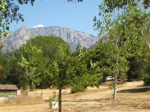 camping-truggia-lopigna-s3jq0