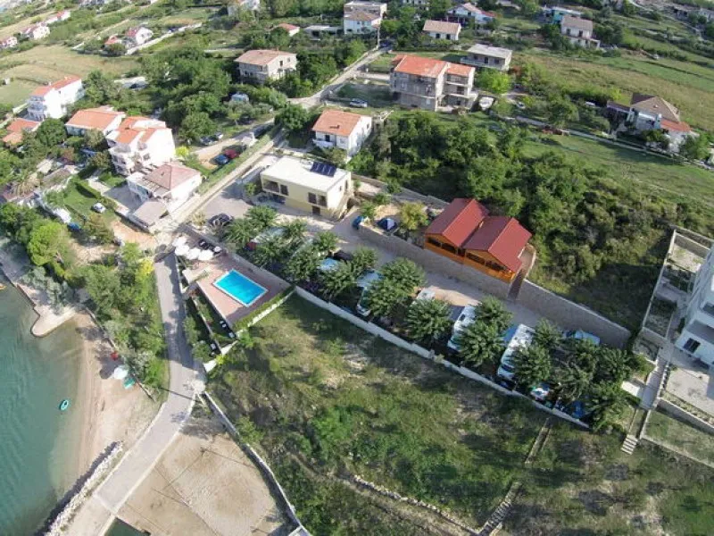 odmoree-camping--hostel-razanac-1iclk