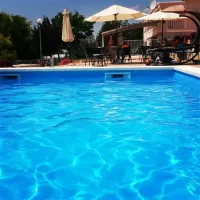 odmoree-camping--hostel-razanac-80wjq
